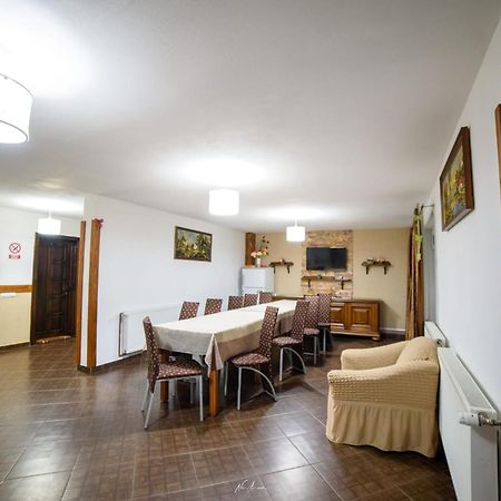 Cabana Georgiana Arieseni Bagian luar foto