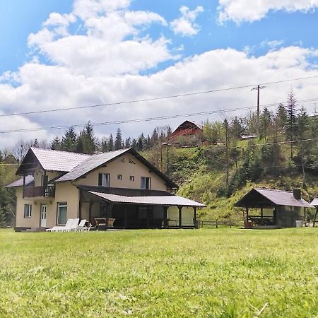 Cabana Georgiana Arieseni Bagian luar foto