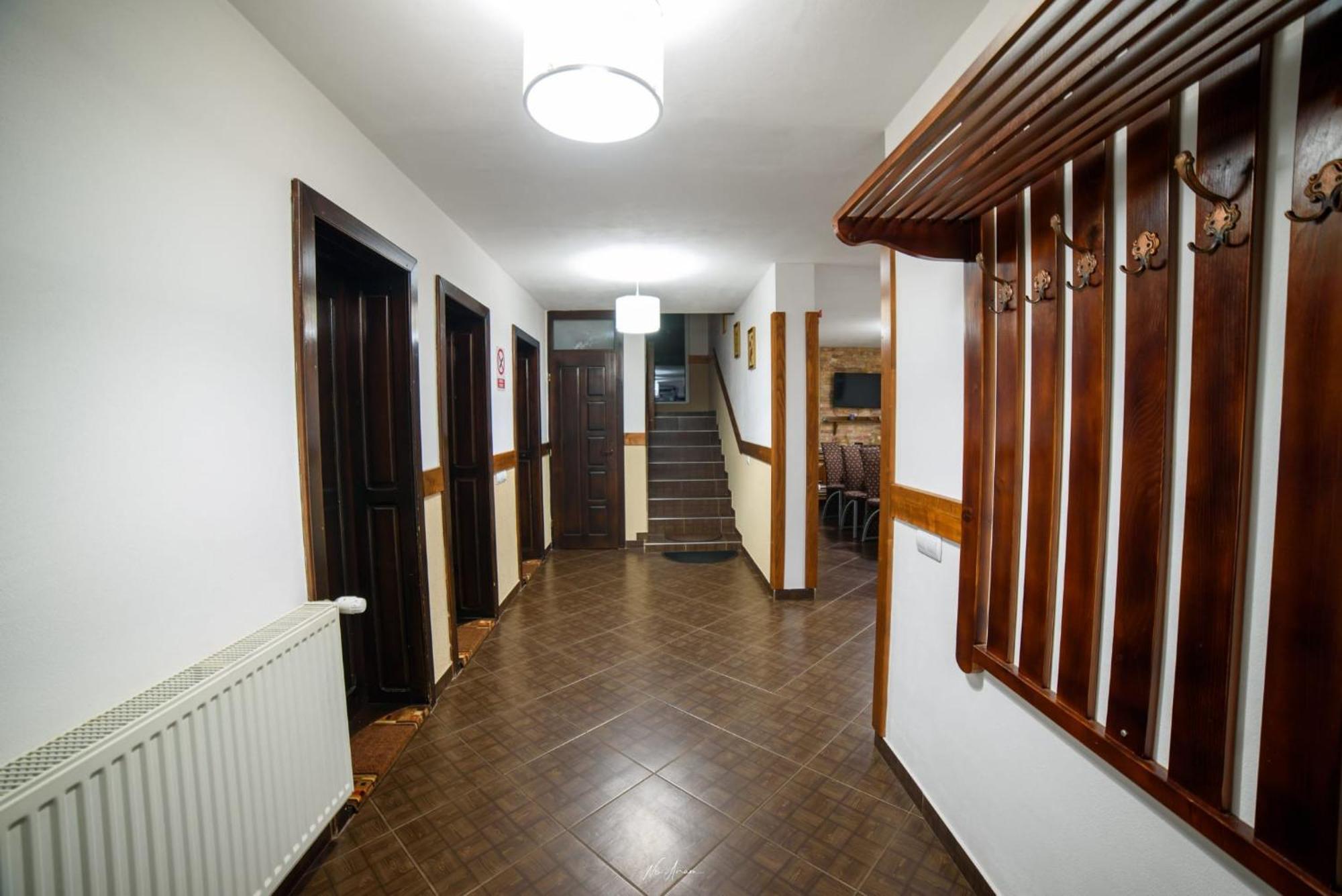 Cabana Georgiana Arieseni Bagian luar foto