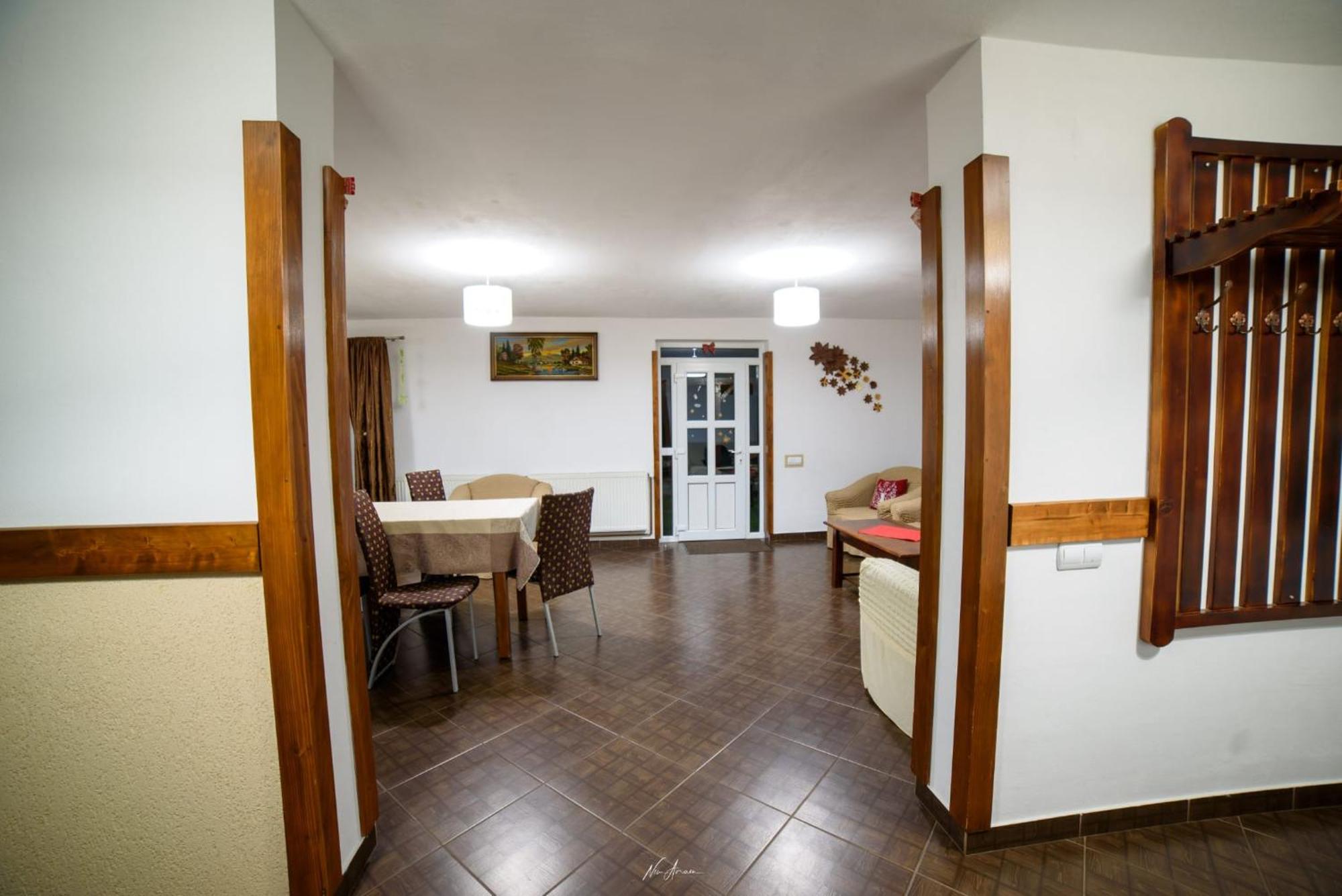 Cabana Georgiana Arieseni Bagian luar foto