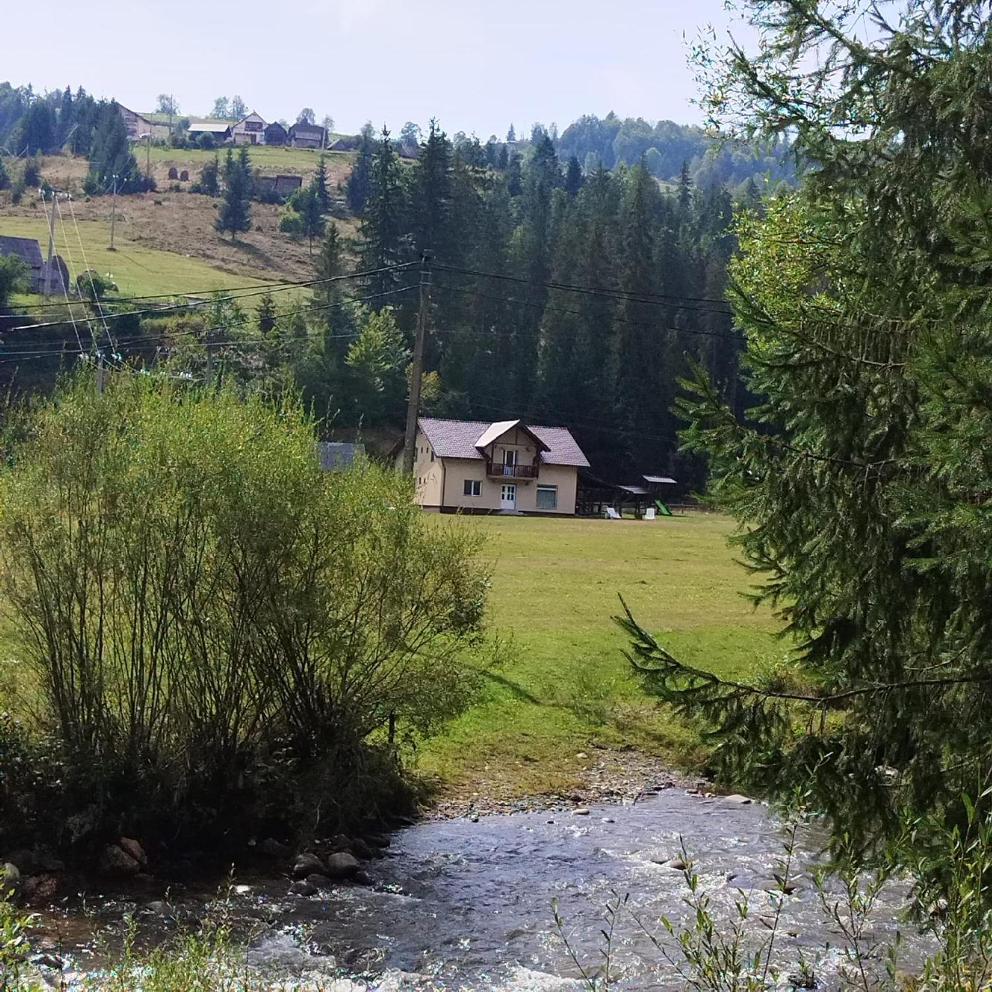 Cabana Georgiana Arieseni Bagian luar foto