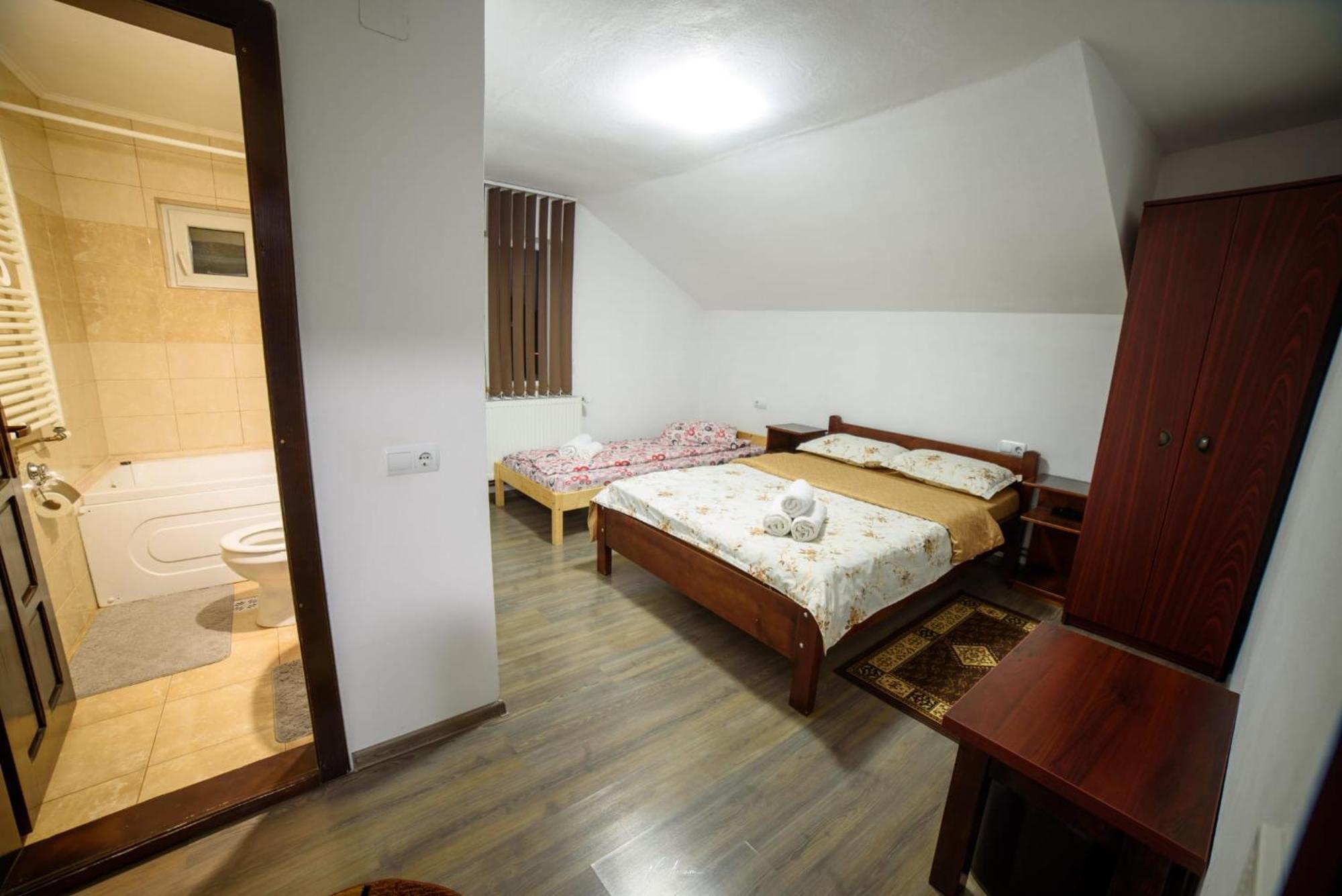 Cabana Georgiana Arieseni Bagian luar foto